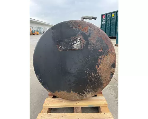 INTERNATIONAL 8200 Fuel Tank