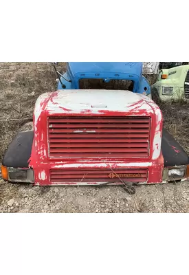 INTERNATIONAL 8200 Hood