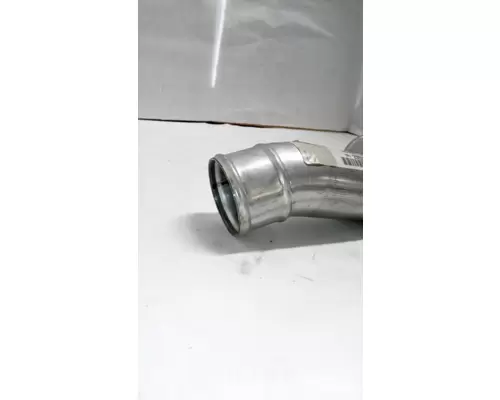 INTERNATIONAL 8200 Radiator