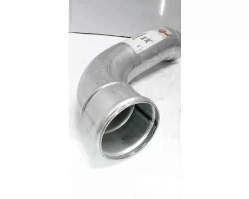 INTERNATIONAL 8200 Radiator