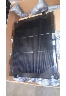 INTERNATIONAL 8200 Radiator