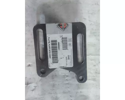 INTERNATIONAL 8200 Steering or Suspension Parts, Misc.