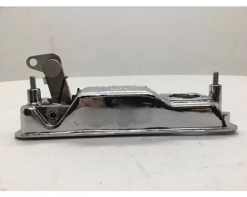 INTERNATIONAL 8300 Door Handle