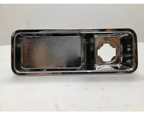INTERNATIONAL 8300 Door Handle