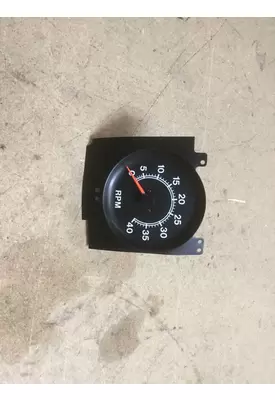 INTERNATIONAL 8300 Gauges (all)