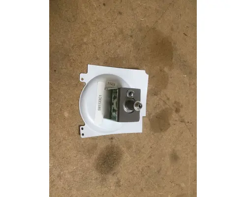 INTERNATIONAL 8300 Instrument Cluster