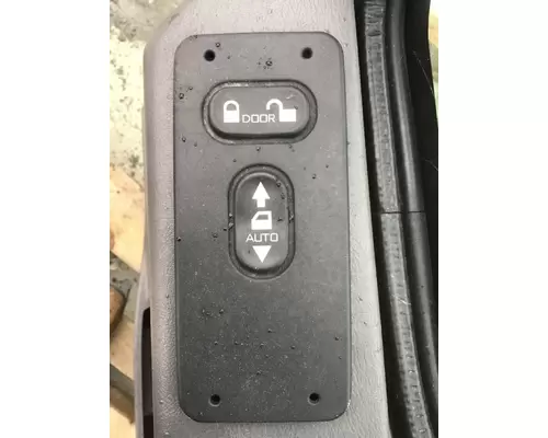INTERNATIONAL 8500 2003-2018 DOOR ASSEMBLY, FRONT
