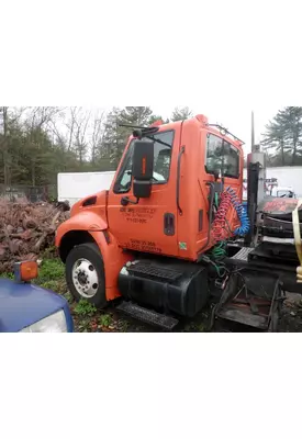 INTERNATIONAL 8500 Cab Clip