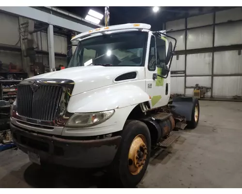 INTERNATIONAL 8500 Complete Vehicle