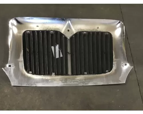 INTERNATIONAL 8500 GRILLE