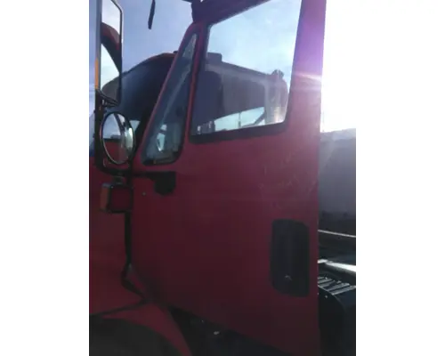 INTERNATIONAL 8600 (RIGHT HAND DRIVE) DOOR ASSEMBLY, FRONT
