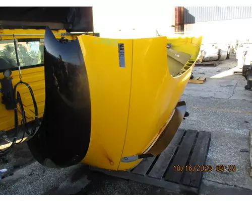 INTERNATIONAL 8600 2002-2025 HOOD