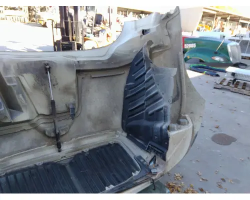 INTERNATIONAL 8600 2002-2025 HOOD