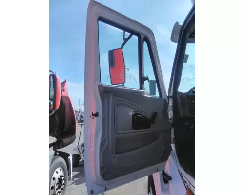 INTERNATIONAL 8600 2003-2018 DOOR ASSEMBLY, FRONT