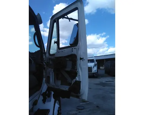 INTERNATIONAL 8600 2003-2018 DOOR ASSEMBLY, FRONT