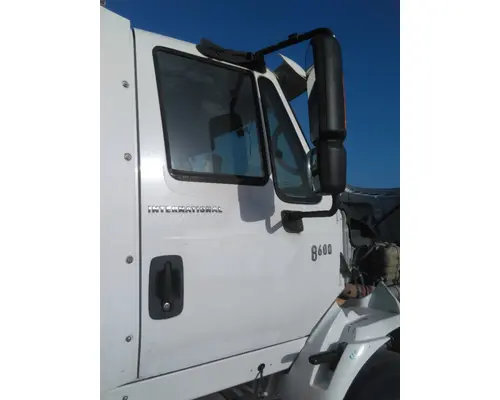 INTERNATIONAL 8600 2003-2018 DOOR ASSEMBLY, FRONT
