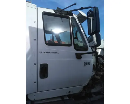 INTERNATIONAL 8600 2003-2018 DOOR ASSEMBLY, FRONT