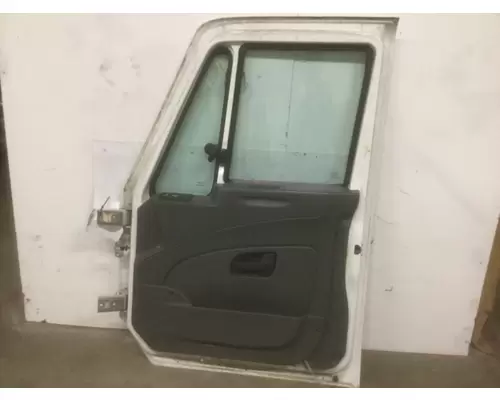 INTERNATIONAL 8600 2003-2018 DOOR ASSEMBLY, FRONT