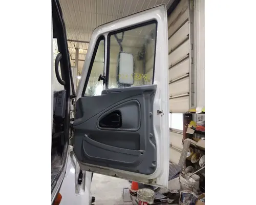 INTERNATIONAL 8600 2003-2018 DOOR ASSEMBLY, FRONT
