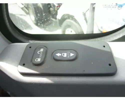 INTERNATIONAL 8600 2003-2018 DOOR ASSEMBLY, FRONT