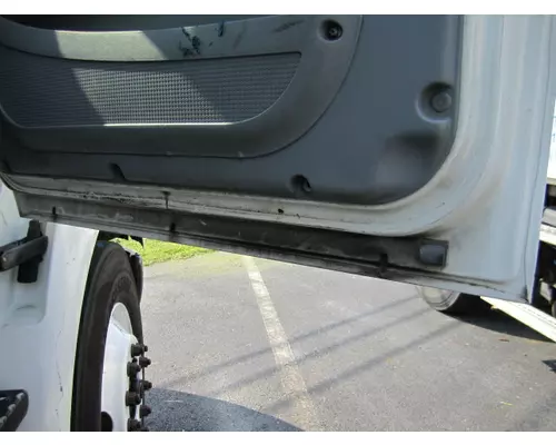 INTERNATIONAL 8600 2003-2018 DOOR ASSEMBLY, FRONT