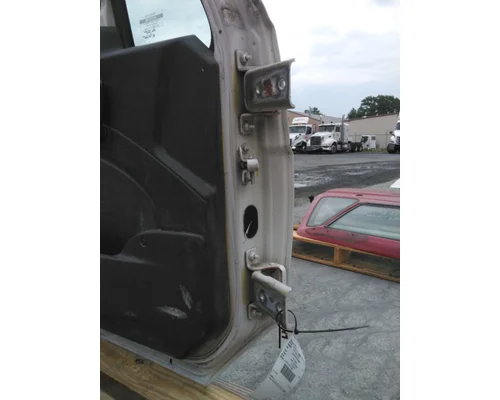 INTERNATIONAL 8600 2003-2018 DOOR ASSEMBLY, FRONT