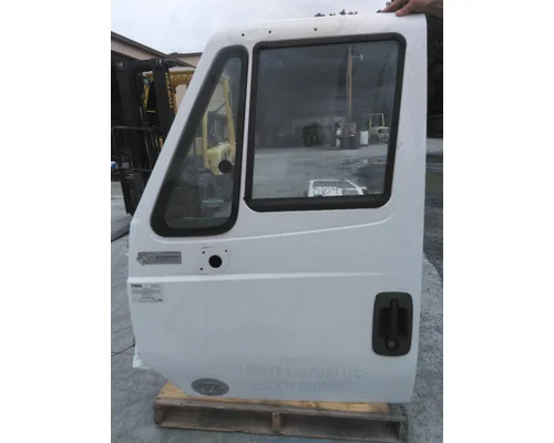 INTERNATIONAL 8600 2003-2018 DOOR ASSEMBLY, FRONT