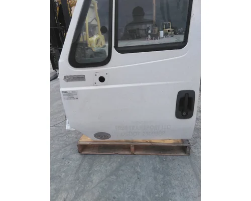 INTERNATIONAL 8600 2003-2018 DOOR ASSEMBLY, FRONT