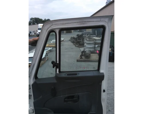 INTERNATIONAL 8600 2003-2018 DOOR ASSEMBLY, FRONT