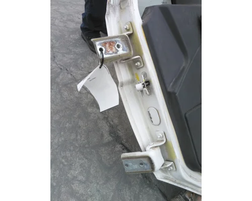 INTERNATIONAL 8600 2003-2018 DOOR ASSEMBLY, FRONT