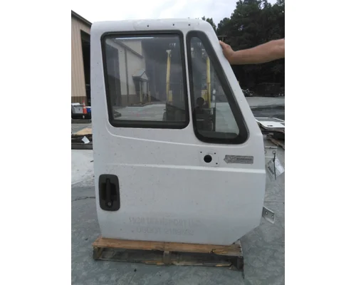 INTERNATIONAL 8600 2003-2018 DOOR ASSEMBLY, FRONT