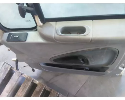 INTERNATIONAL 8600 2003-2018 DOOR ASSEMBLY, FRONT