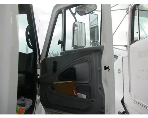 INTERNATIONAL 8600 2003-2018 DOOR ASSEMBLY, FRONT