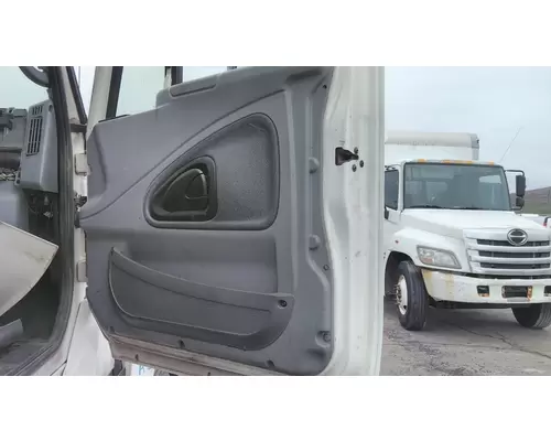 INTERNATIONAL 8600 2003-2018 DOOR ASSEMBLY, FRONT