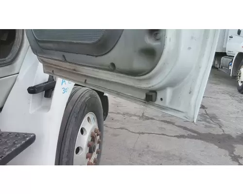 INTERNATIONAL 8600 2003-2018 DOOR ASSEMBLY, FRONT