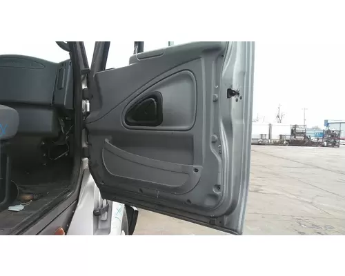 INTERNATIONAL 8600 2003-2018 DOOR ASSEMBLY, FRONT