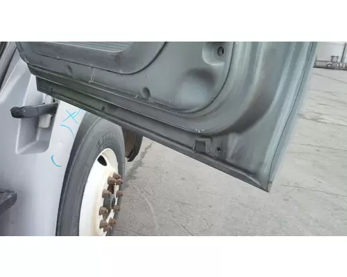 INTERNATIONAL 8600 2003-2018 DOOR ASSEMBLY, FRONT