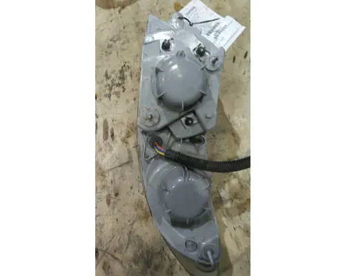 INTERNATIONAL 8600 2003-2018 HEADLAMP ASSEMBLY