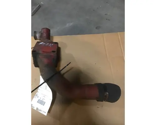 INTERNATIONAL 8600 214 Thermostat Housings