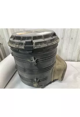INTERNATIONAL 8600 Air Cleaner