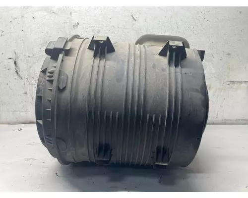 INTERNATIONAL 8600 Air Cleaner