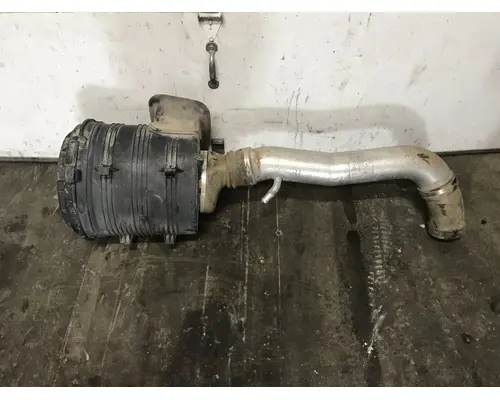 INTERNATIONAL 8600 Air Cleaner