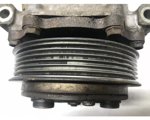 INTERNATIONAL 8600 Air Conditioner Compressor