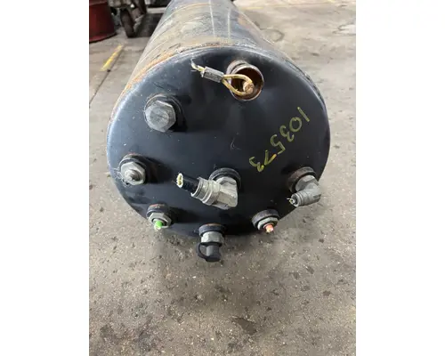 INTERNATIONAL 8600 Air Tank