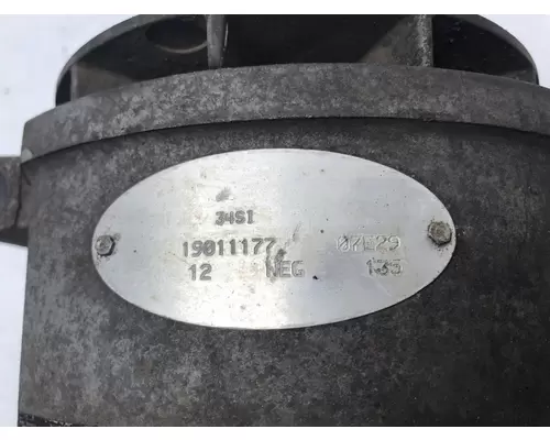 INTERNATIONAL 8600 Alternator