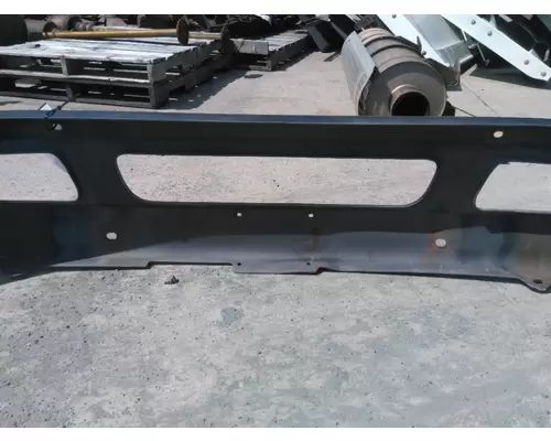 INTERNATIONAL 8600 BUMPER ASSEMBLY, FRONT