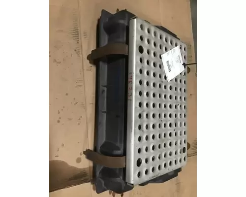 INTERNATIONAL 8600 Battery Box Cover