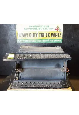 INTERNATIONAL 8600 Battery Boxes