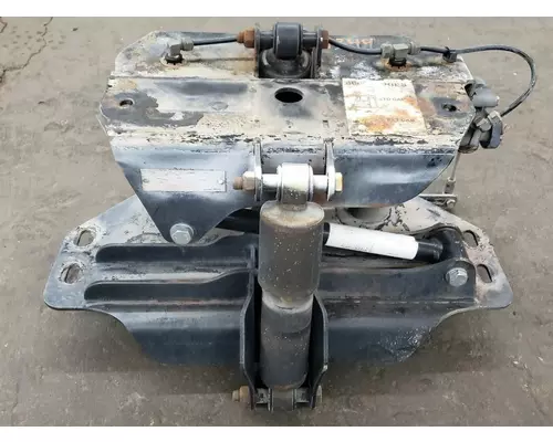 INTERNATIONAL 8600 Brackets, Misc.