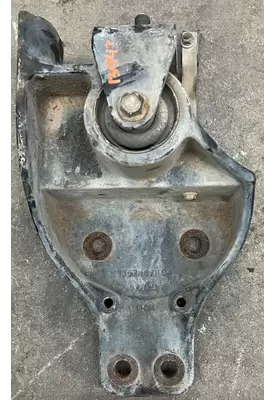 INTERNATIONAL 8600 Brackets, Misc.